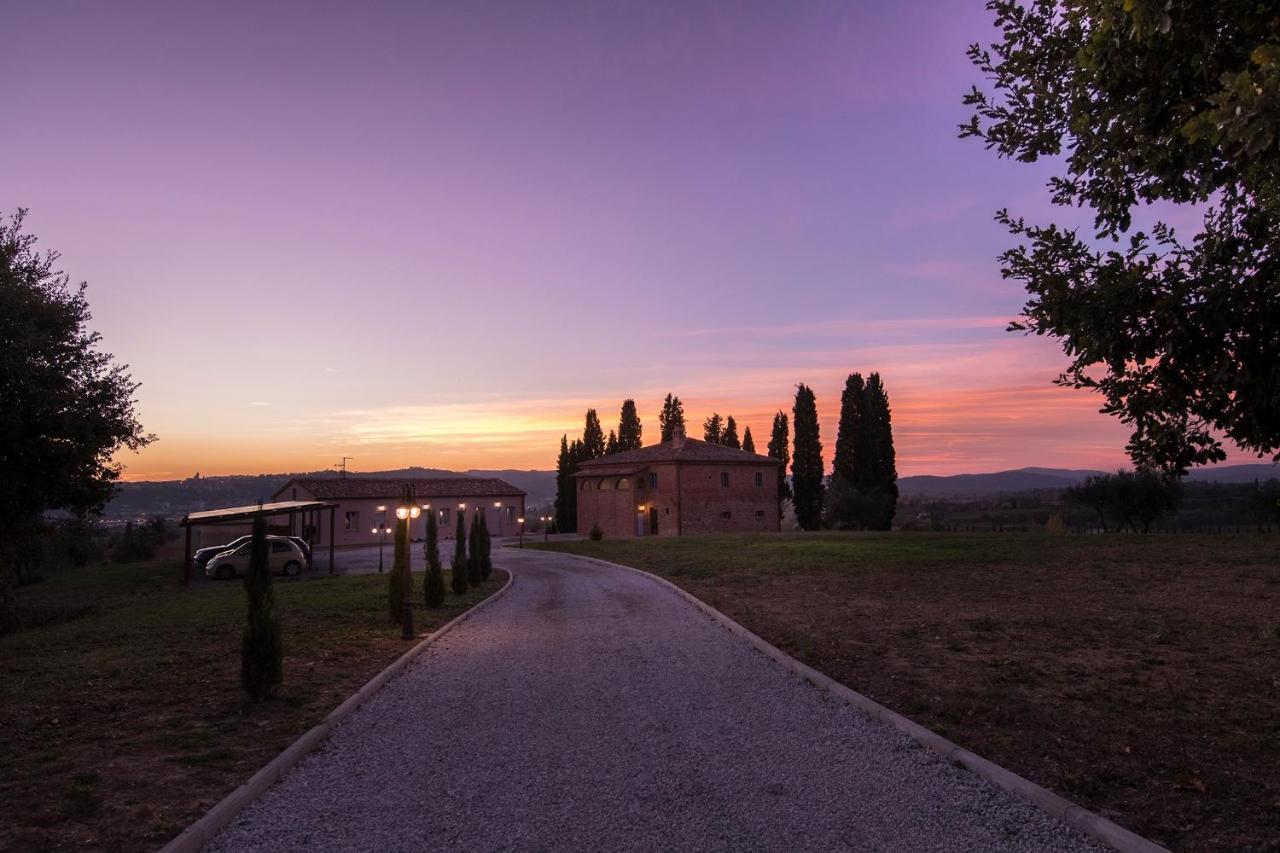 Podere Abbazia B&B Сіналунґа Екстер'єр фото