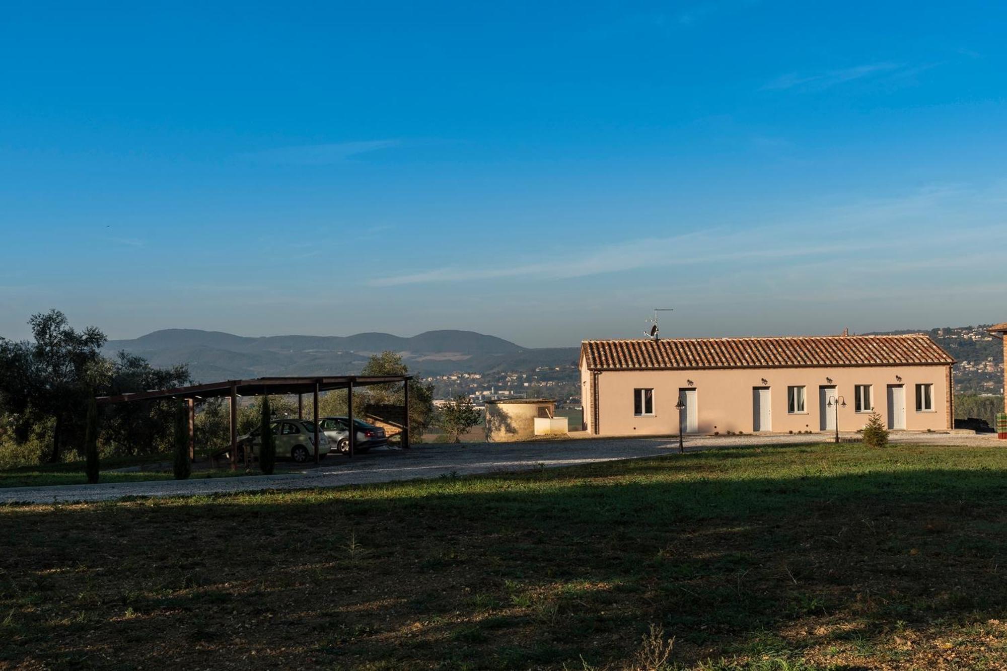 Podere Abbazia B&B Сіналунґа Екстер'єр фото